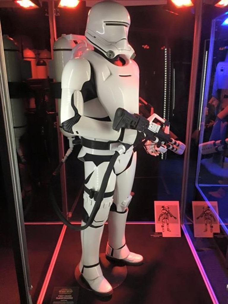 Star Wars The Force Awakens Display Pic 5