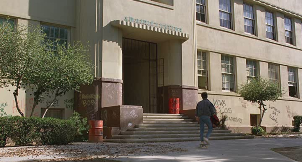 Back to the Future Hill Valley High Pic 2