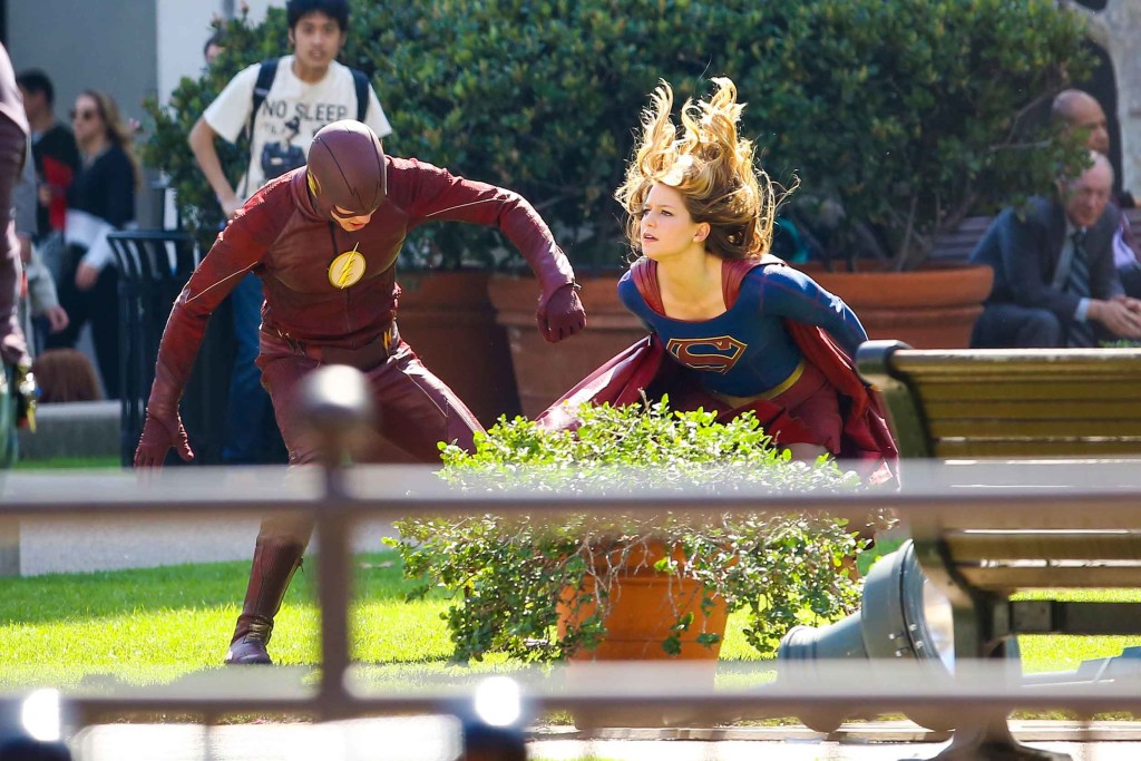 Supergirl Flash Pic 6