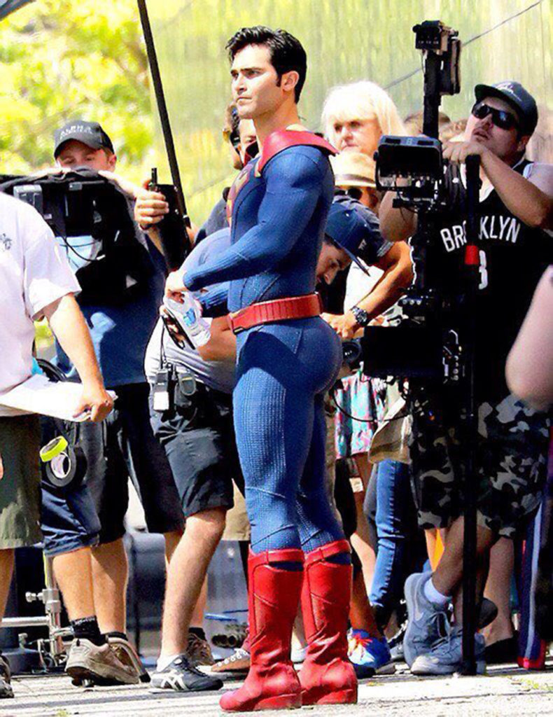 Tyler Hoechlin as Superman Pic 13